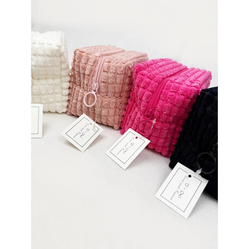 Love & Repeat Soft Puff Textured Light Weight Cosmetic Bag/Mauve/jj