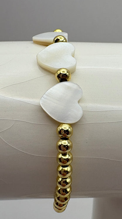 Triple White Hearts with Gold Bead Bracelet/jj/Code #12