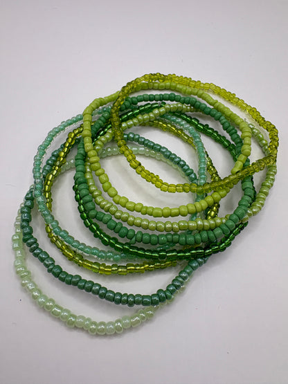 Clearly to Green Cluster Bracelet/jj/Code #10